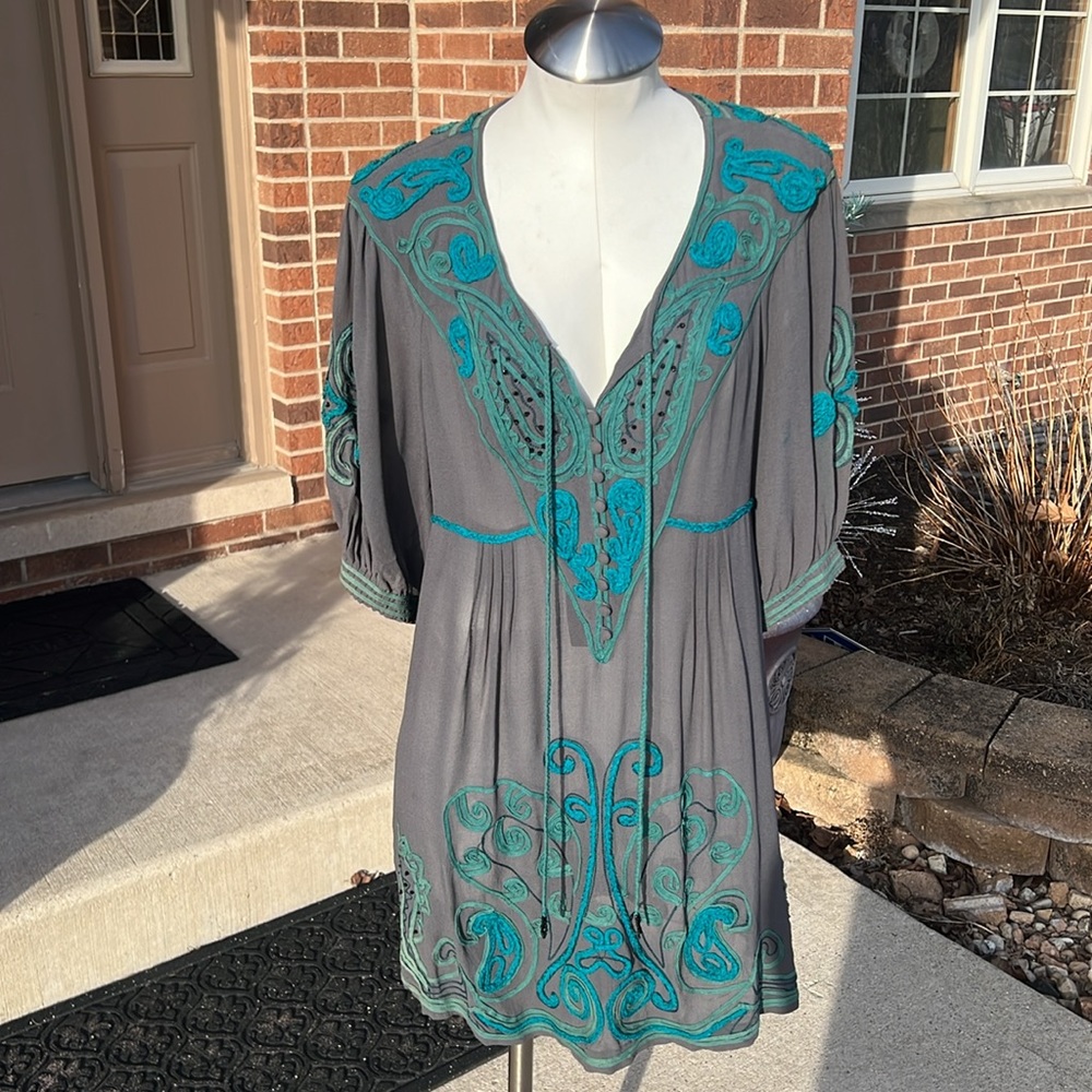 Nanette Lepore grey and teal  dress size 6,